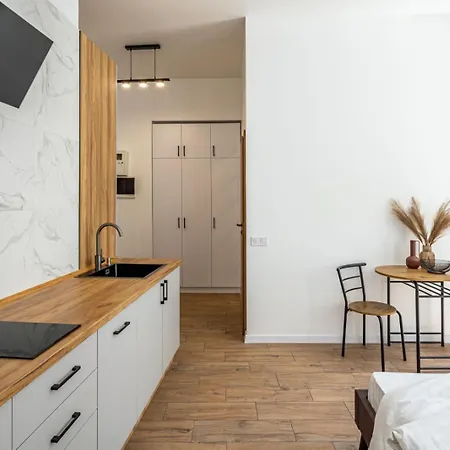 Apartment Romari туган барановського 30