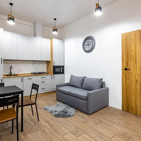 Апартаменти Romari туган барановського 30