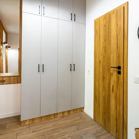 Romari туган барановського 30 * إلفيف