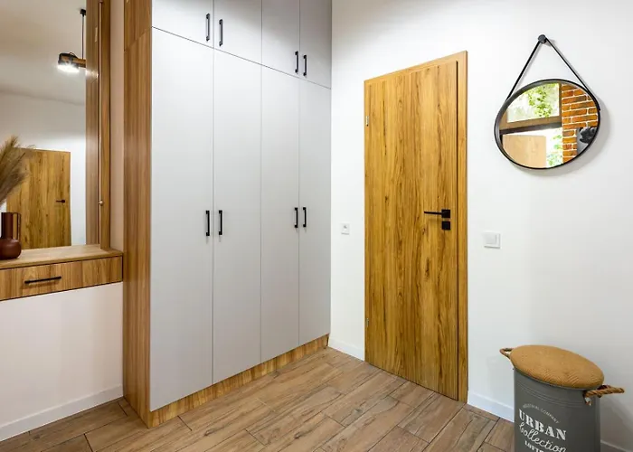 Apartment Romari туган барановського 30 *